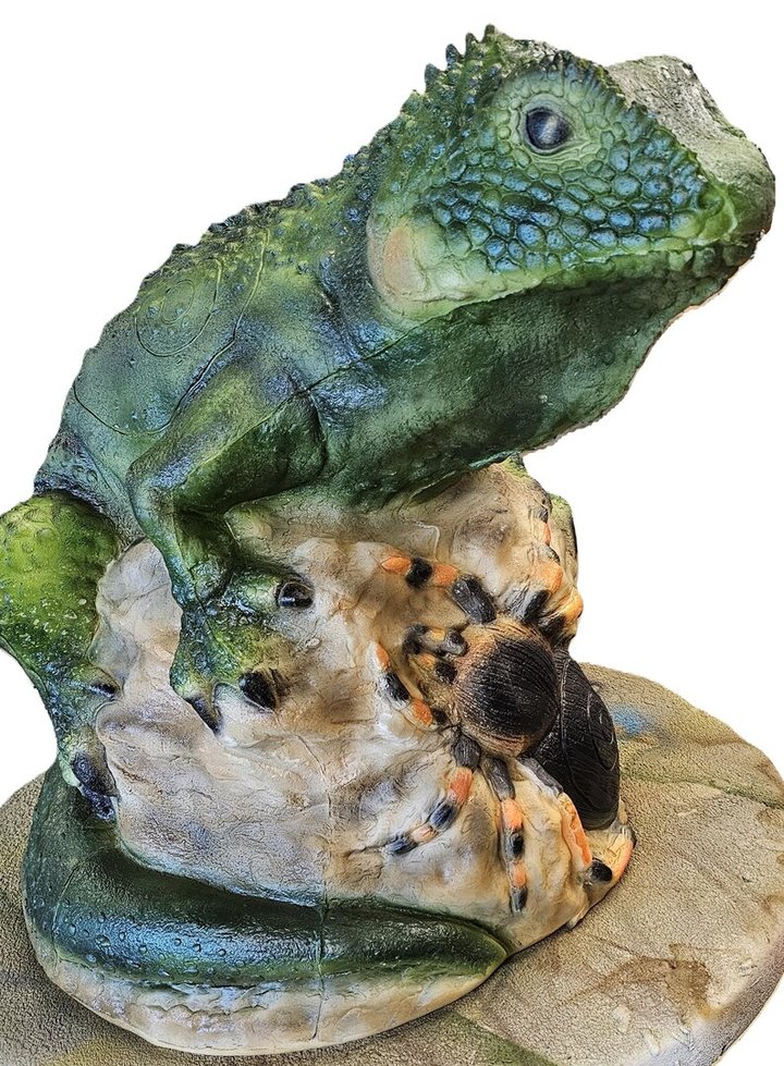 InForm 3D Leguan mit Spinne 3D Target für Bogenschießen